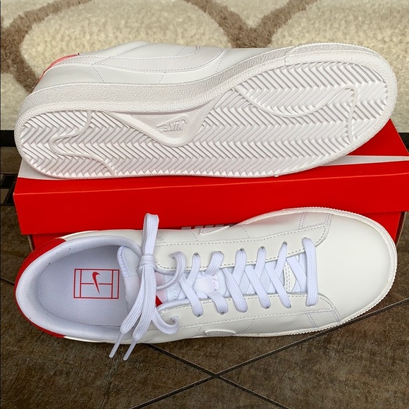 NIKE TENNIS CLASSIC CS WHITE-UNIVERSITY RED MEN’S - Picture 4 of 16